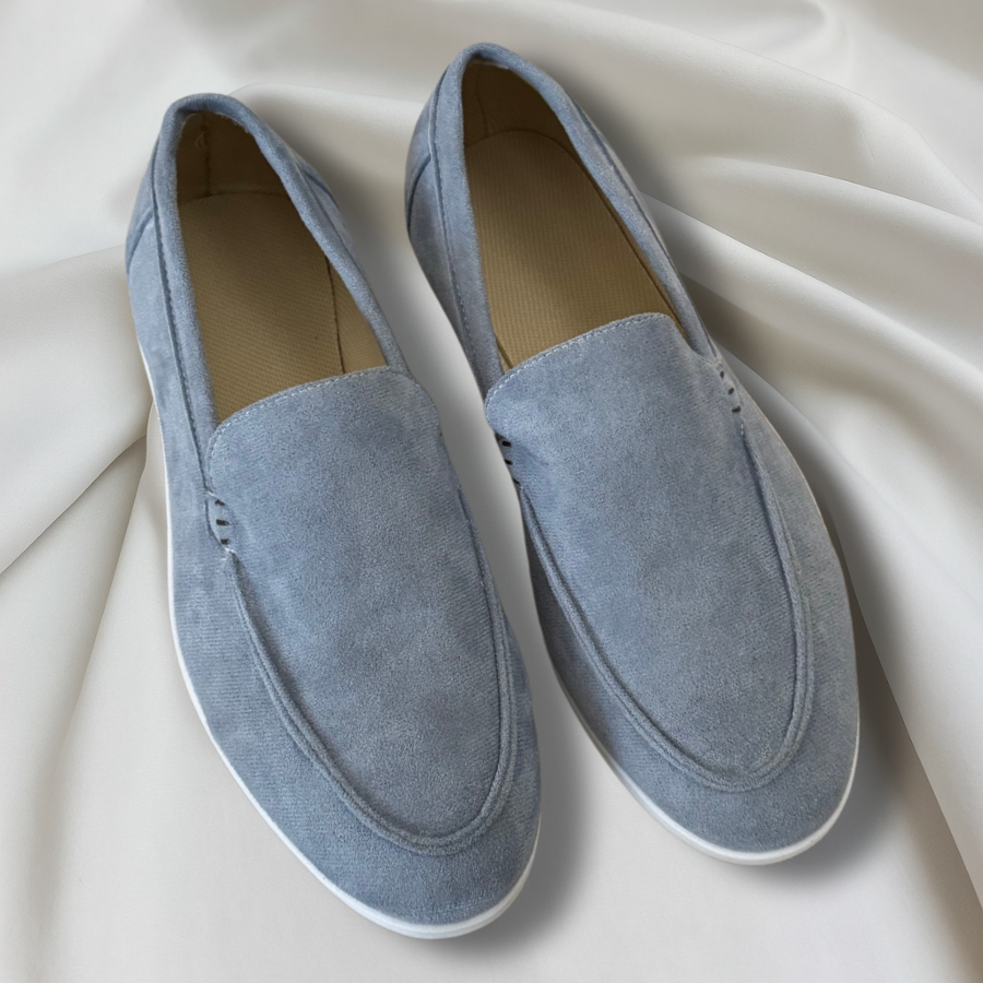 Elegant suede loafers